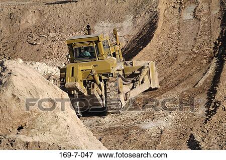 Stock Photo - Construction, Equipment, Earth, Dirt, Day, Heavy, Mover. Fotosearch