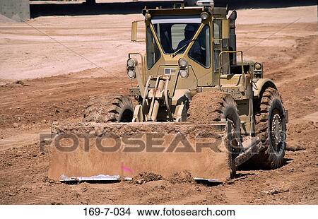 Macinery, Outdoors, Working, Dirt, Work, Mover, Earth View Large Photo Image Picture - Macinery, Outdoors, Working, Dirt, Work, Mover, Earth. Fotosearch