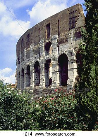 Picture - Ancient ruins. Fotosearch