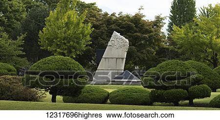 Stock Photograph - Bukchon Ha0k Village; Seoul, South Korea. Fotosearch