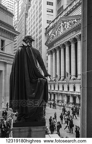 Stock Photograph - George Washington statue, New York Stock Exchange on Wall Street; New York City, New York, United States of America. Fotosearch