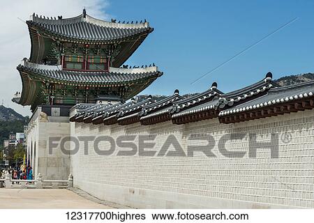 Stock Photograph - Gwanghwamun gate, Gyeongbokgung Palace; Seoul, South Korea. Fotosearch