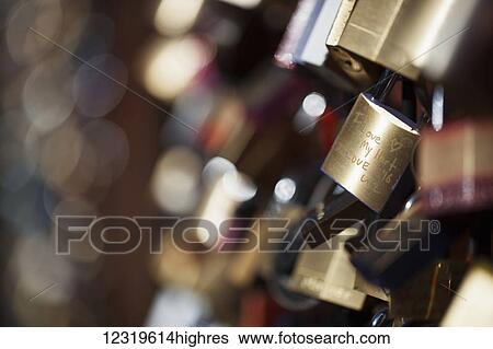 Stock Photograph - Objects. Fotosearch