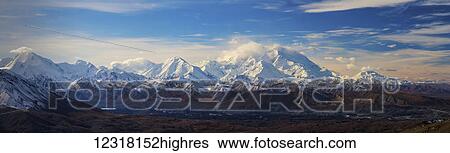 Stock Photograph - Pa0ramic of Denali from Thorofare Ridge, Denali National Park; Alaska, United States of America. Fotosearch