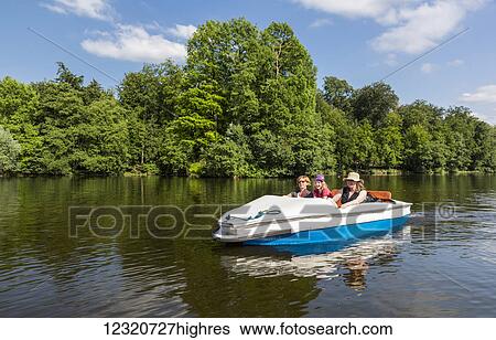 People-Families View Large Photo Image Stock Photograph - People-Families. Fotosearch