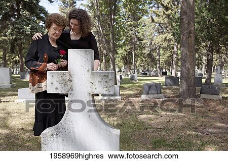 Stock Photograph - People-Families. Fotosearch