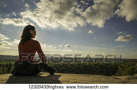 Stock Photograph - People-Mid Adult (26-39). Fotosearch