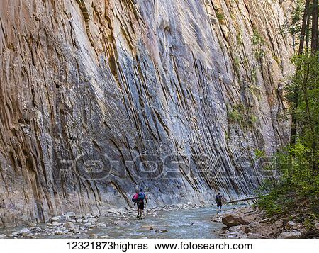Stock Photograph - People-Mid Adult (26-39). Fotosearch