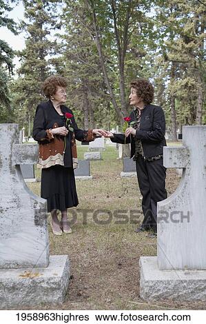 Stock Photograph - People-Seniors (61+). Fotosearch