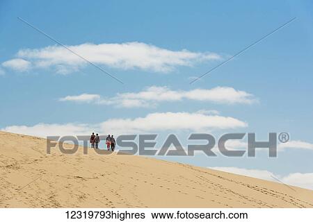 Stock Photograph - People-Young Adult (18-25). Fotosearch