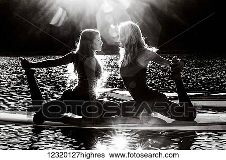Stock Photograph - People-Young Adult (18-25). Fotosearch