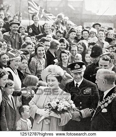 Stock Photograph - King George VI and Queen Elizabeth on their victory tour of London at the end of WWII in 1945. George VI, 1895 1952. King of the United Kingdom and the Dominions of the British Commonwealth. Queen Elizabeth, The Queen Mother. Elizabeth Angela.... Fotosearch