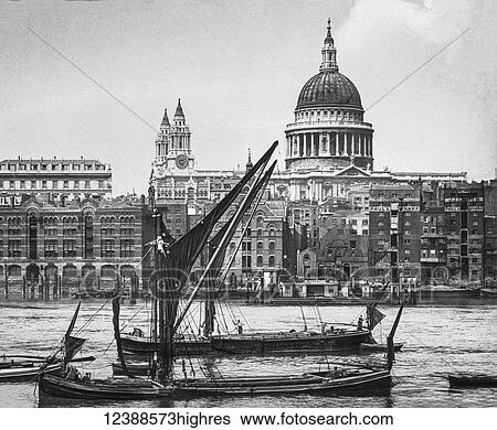 Magic Lantern slide circa 1900 hand coloured.. St Pauls cathedral from the Thames with sailing boats near St Pauls Pier. Lots of factories and warehouses including Carron Warehouse, St Pauls Warf, St Cobain Crauny & Cire, Plate Glass Company, Vitriol... View Large Photo Image Stock Photograph - Magic Lantern slide circa 1900 hand coloured.. St Pauls cathedral from the Thames with sailing boats near St Pauls Pier. Lots of factories and warehouses including Carron Warehouse, St Pauls Warf, St Cobain Crauny & Cire, Plate Glass Company, Vitriol.... Fotosearch
