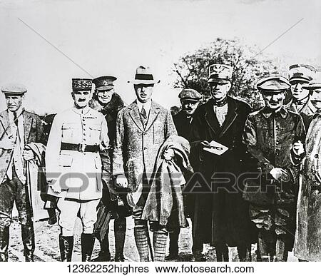 Stock Photograph - Magic lantern slide circa 1900. Victorian. World war 1 groups og generals and leaders from various countries posed for photograph. Fotosearch