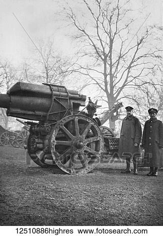 Stock Photograph - Magic lantern slide WW1, 1914-1918, World war one images. A 21cm Morser 16, a form of heavy howitzer type artillery used by the Germans during the Great War. They actually classified it as a mortar but it had a rifled barrel and was breech loaded..... Fotosearch
