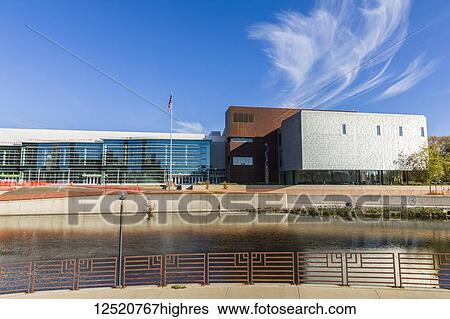 Stock Photograph - New Rochester Art Center and adjacent Civic Center; Rochester, Minnesota, United States of America. Fotosearch