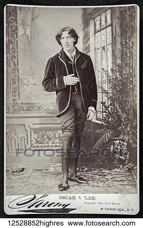 Stock Photograph - Oscar Wilde in America in 1882. After a work by American photographer Napoleon Sarony. Oscar Fingal O'Flahertie Wills Wilde, 1854 1900. Irish writer and poet.. Fotosearch