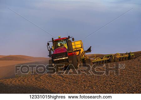 Quadtrac Tractor Seeding Garbanzo Beans In The Palouse Region Of Eastern Washington; Washington, United States Of America View Large Photo Image Stock Photograph - Quadtrac Tractor Seeding Garbanzo Beans In The Palouse Region Of Eastern Washington; Washington, United States Of America. Fotosearch