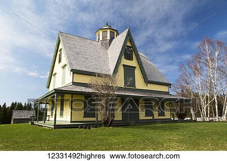 Stock Photograph - Shipbuilding Museum And Historic Yeo House Representing The Wealth Of A Golden Age On Pei, Green Park Provincial Park; Prince Edward Island, Canada. Fotosearch