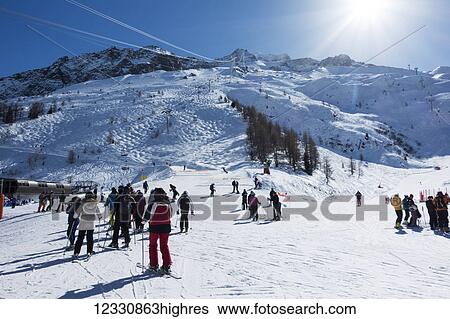 Skiers At A Ski Resort, Aiguille Ges Grands Montets; Chamonix, France View Large Photo Image Stock Photograph - Skiers At A Ski Resort, Aiguille Ges Grands Montets; Chamonix, France. Fotosearch