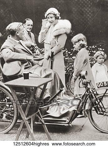 The Duchess of York with her daughters Princesses Elizabeth and Margaret in 1933 on a visit to The Disabled Soldiers' Embroidery Society. The Duchess of York, future Queen Elizabeth, The Queen Mother. Elizabeth Angela Marguerite Bowes-Lyon, 1900... View Large Photo Image Stock Photograph - The Duchess of York with her daughters Princesses Elizabeth and Margaret in 1933 on a visit to The Disabled Soldiers' Embroidery Society. The Duchess of York, future Queen Elizabeth, The Queen Mother. Elizabeth Angela Marguerite Bowes-Lyon, 1900.... Fotosearch