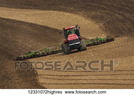Stock Photograph - Tillage Of Farmland In The Palouse Region Of Eastern Washington; Washington, United States Of America. Fotosearch