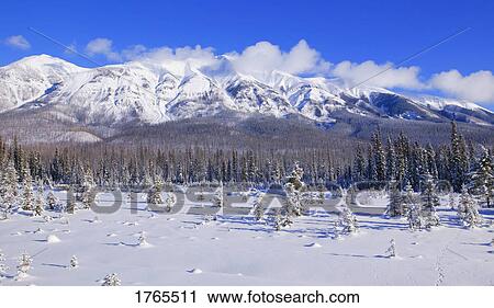 A mountain view View Large Photo Image Stock Image - A mountain view. Fotosearch