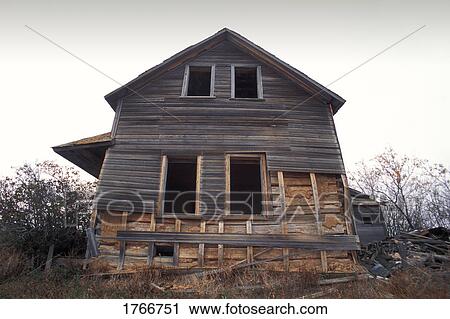 An old barn View Large Photo Image Stock Image - An old barn. Fotosearch