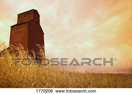 Stock Photograph - Grain storage. Fotosearch