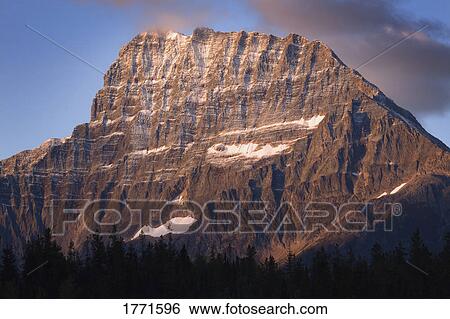 Mountain peak View Large Photo Image Stock Photograph - Mountain peak. Fotosearch