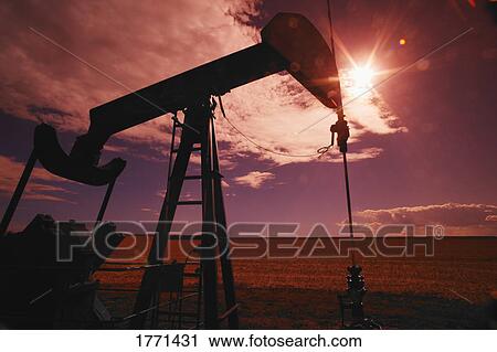 Oil pump View Large Photo Image Stock Image - Oil pump. Fotosearch