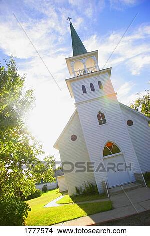 Picture - A pretty white church. Fotosearch