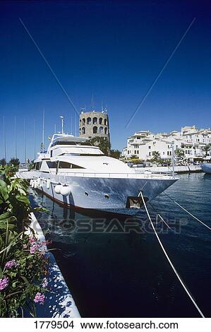 Puerto Banús Marina Spain View Large Photo Image Picture - Puerto Banús Marina Spain. Fotosearch