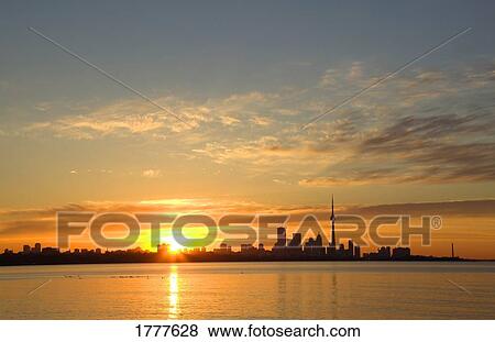 Stock Photo - Sunset over Toronto. Fotosearch