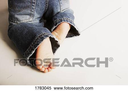 Stock Photography - Toddler's crawling. Fotosearch