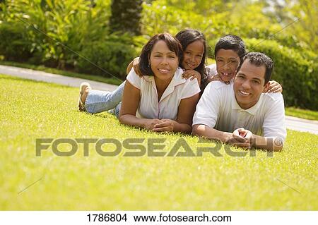 Picture - Family portrait. Fotosearch