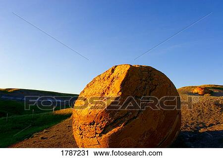 Red Rock coulee View Large Photo Image Stock Image - Red Rock coulee. Fotosearch