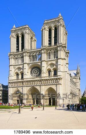 Stock Photograph - Notre Dame. Fotosearch