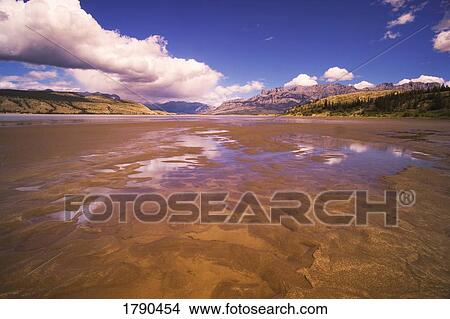 Vast landscape View Large Photo Image Picture - Vast landscape. Fotosearch