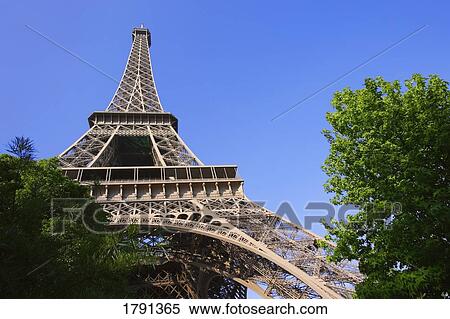 Stock Photography - Eiffel Tower. Fotosearch
