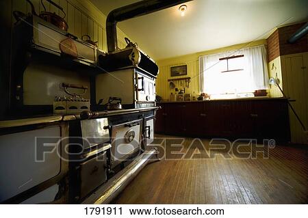 Stockfotografering gammeldags, køkken 1791911 søg i stockfotos ... Gammeldags køkken