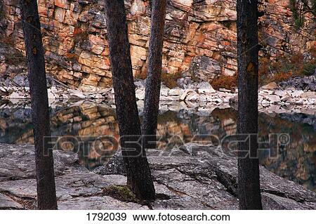 Horseshoe Lake in Jasper View Large Photo Image Stock Photo - Horseshoe Lake in Jasper. Fotosearch