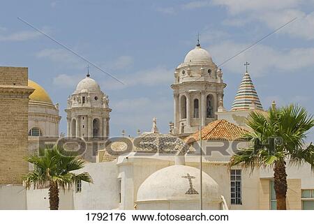 The New Cathedral, 18th Century, Cádiz, Andalusia, Spain View Large Photo Image Stock Photograph - The New Cathedral, 18th Century, Cádiz, Andalusia, Spain. Fotosearch