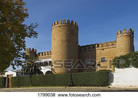 Castle at Zafra, now a Spanish Parador, Badajoz, Extremadura, Spain View Large Photo Image Stock Photo - Castle at Zafra, now a Spanish Parador, Badajoz, Extremadura, Spain . Fotosearch
