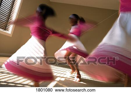 Stock Image - Dancers. Fotosearch