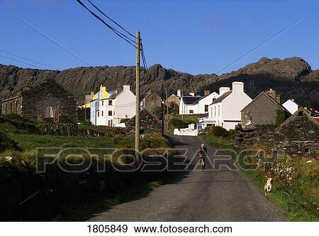 Co Cork, Beara Peninsula, Allihies View Large Photo Image Stock Photo - Co Cork, Beara Peninsula, Allihies. Fotosearch