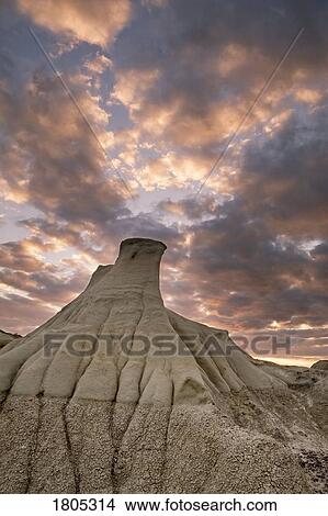 Picture - Hoodoos at sunset in Dinosaur Provincial Park, Alberta, Canada . Fotosearch