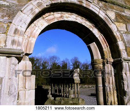 Round Tower, Monasterboice, Co Louth, Ireland View Large Photo Image Stock Image - Round Tower, Monasterboice, Co Louth, Ireland. Fotosearch