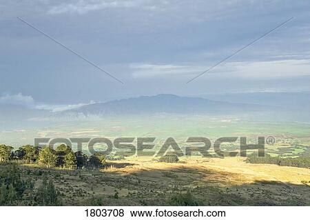 Stock Photo - Scenic view of the Isthmus and West Maui Mountains . Fotosearch