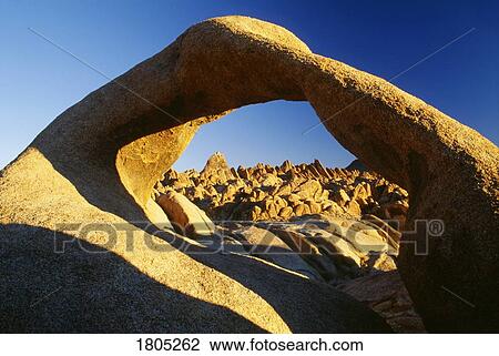Stock Image - The Alabama Hills in the Sierra Nevada Mountain Range, California. Fotosearch